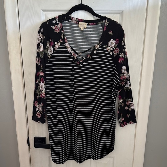 Ultra Flirt Black Floral and Striped Long Sleeve Top - Picture 1 of 4